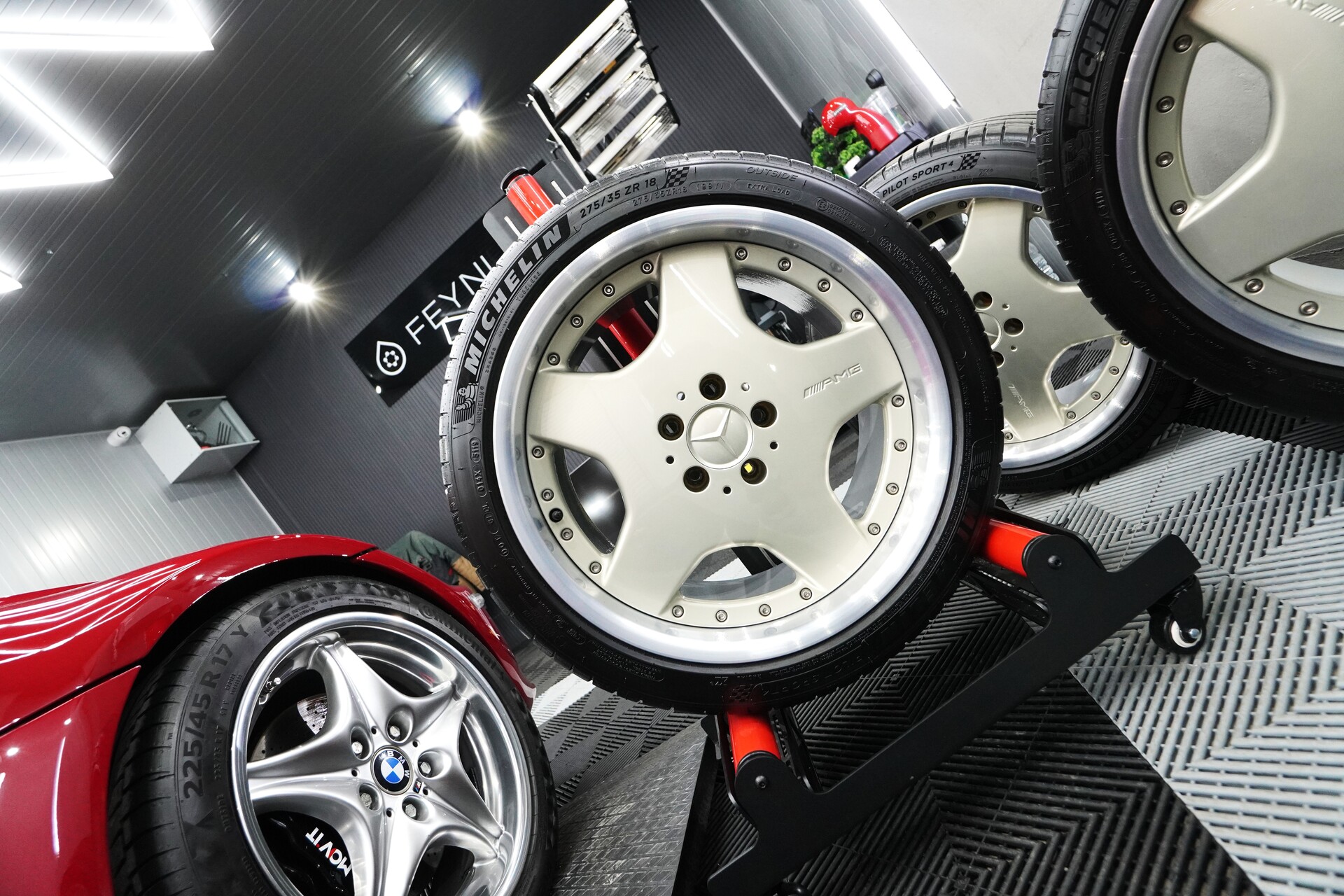 Mercedes-Benz-R129-SL55-AMG-20