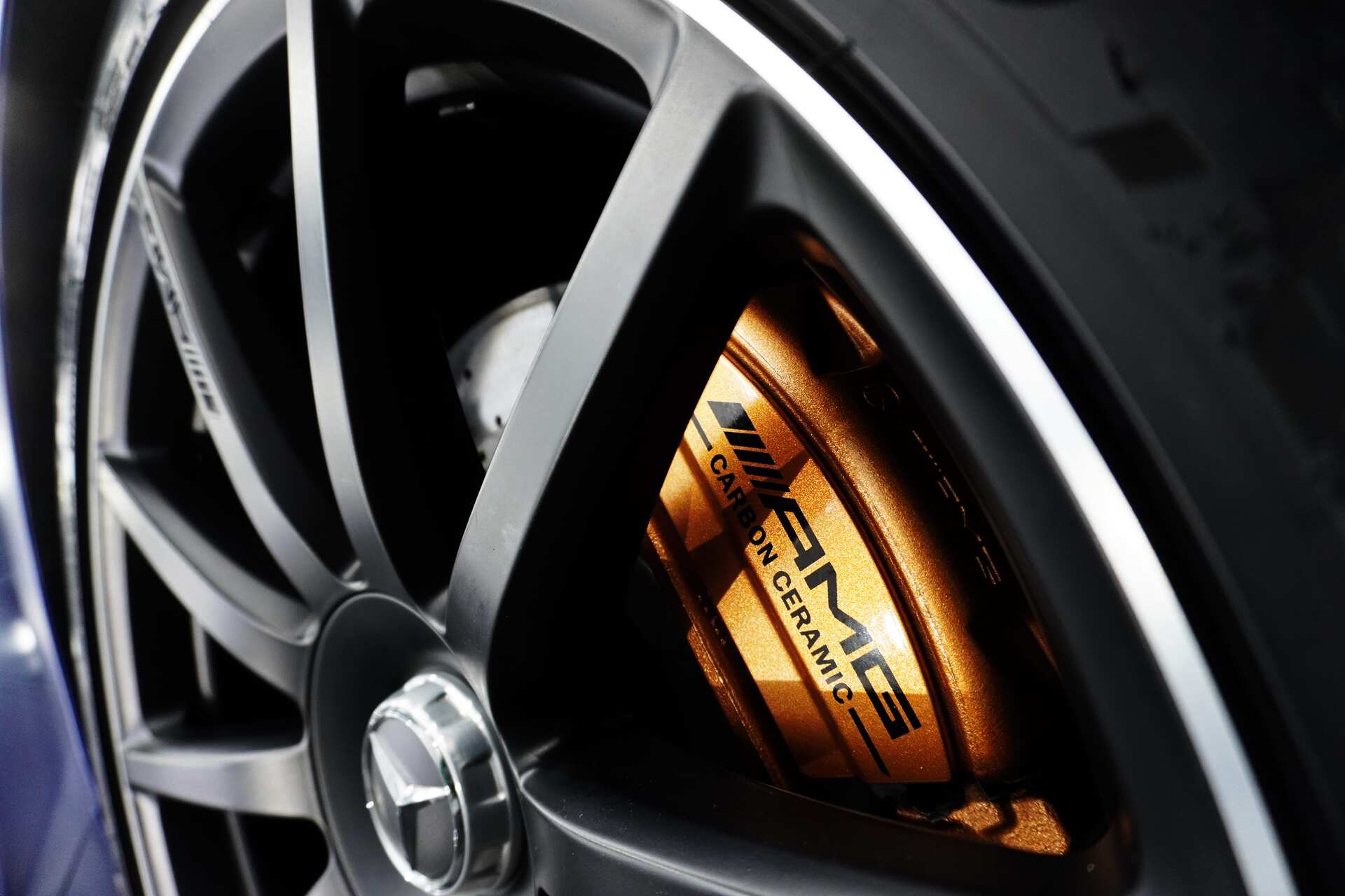 Mercedes-Benz-S63-Coupe-18