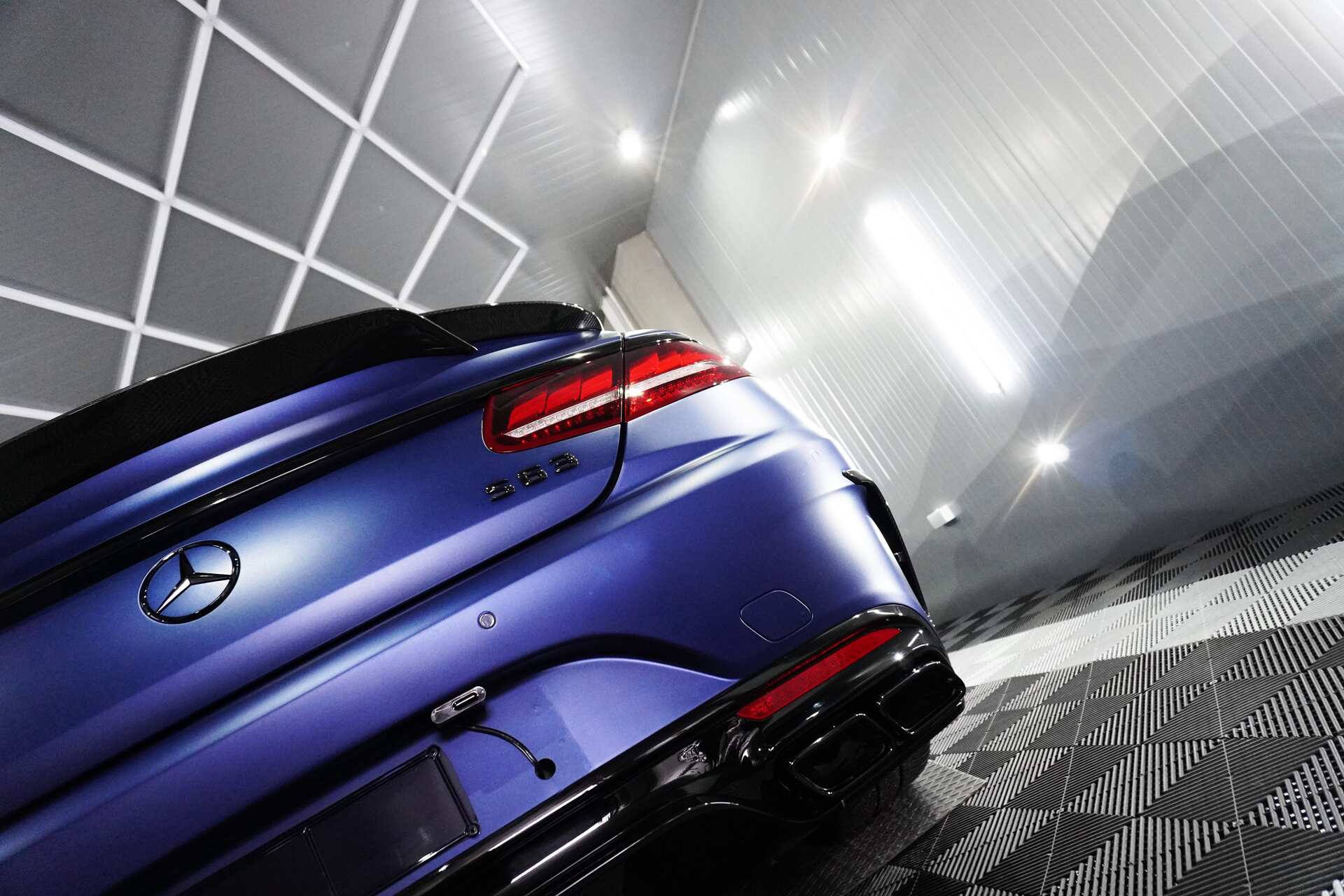 Mercedes-Benz-S63-Coupe-3