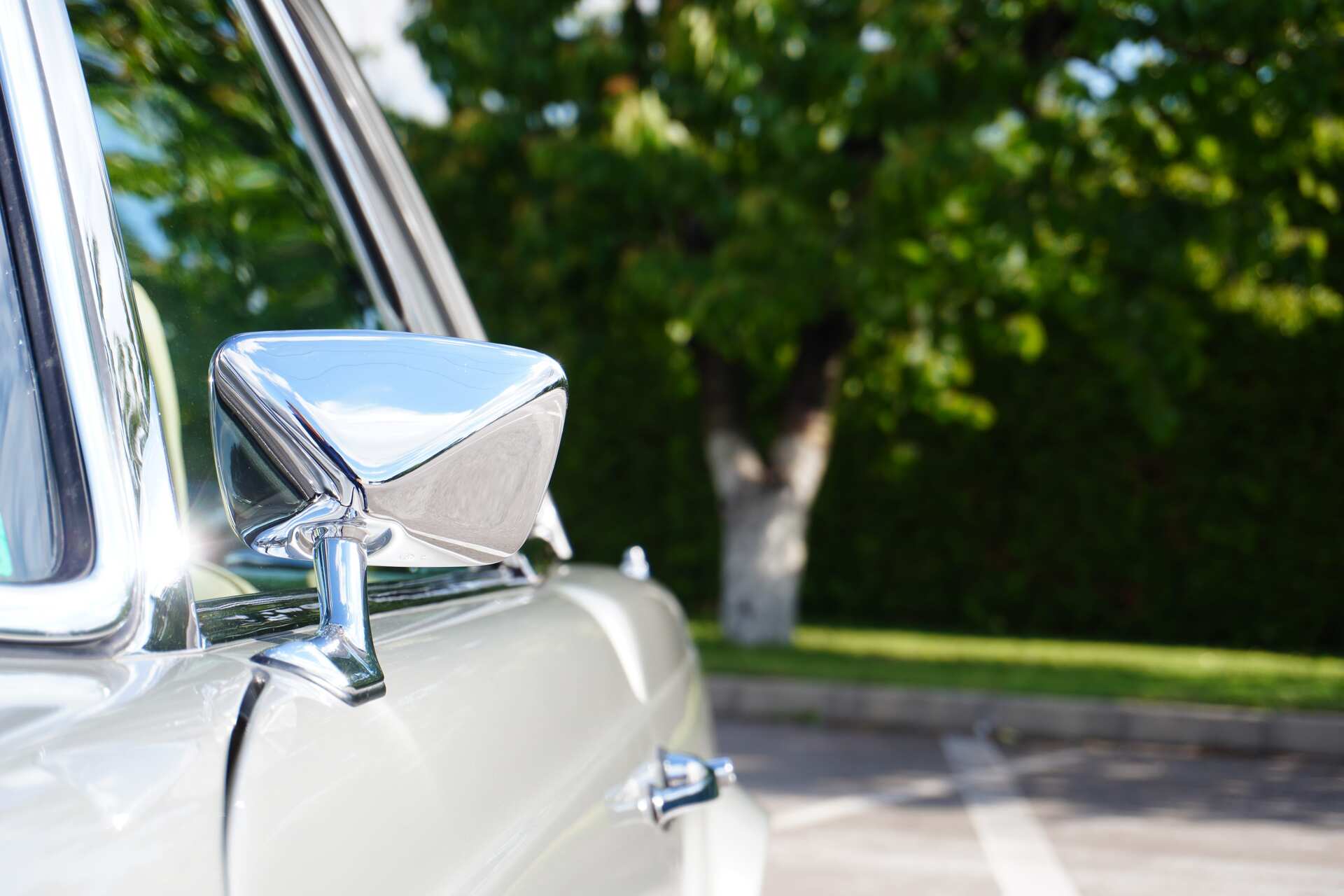 Mercedes-Benz-SL280-23