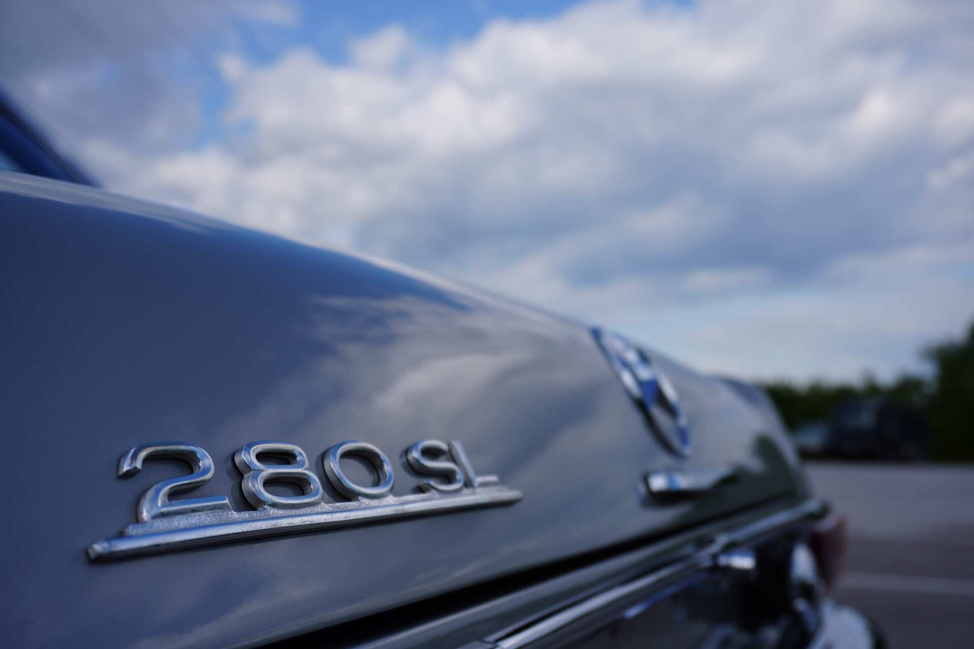 Mercedes-Benz-SL280-28