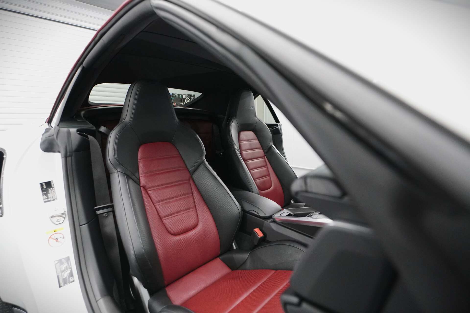 Porsche-911-Turbo-S-27