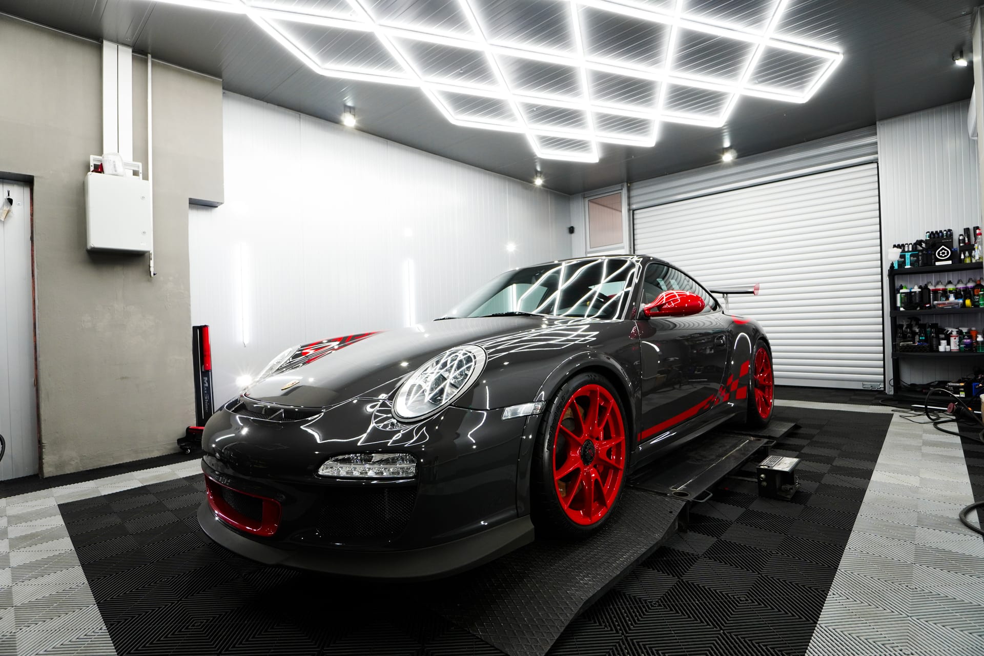 Porsche-997-GT3-RS-11