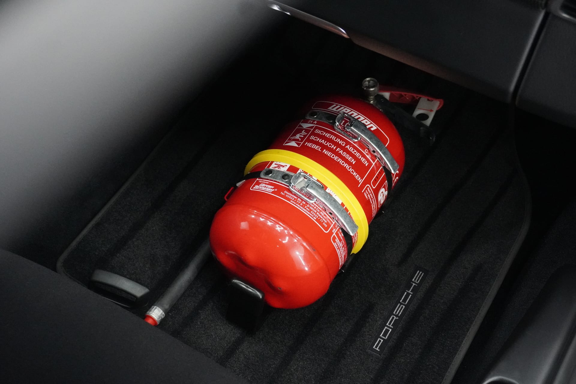 Porsche-997-GT3-RS-18