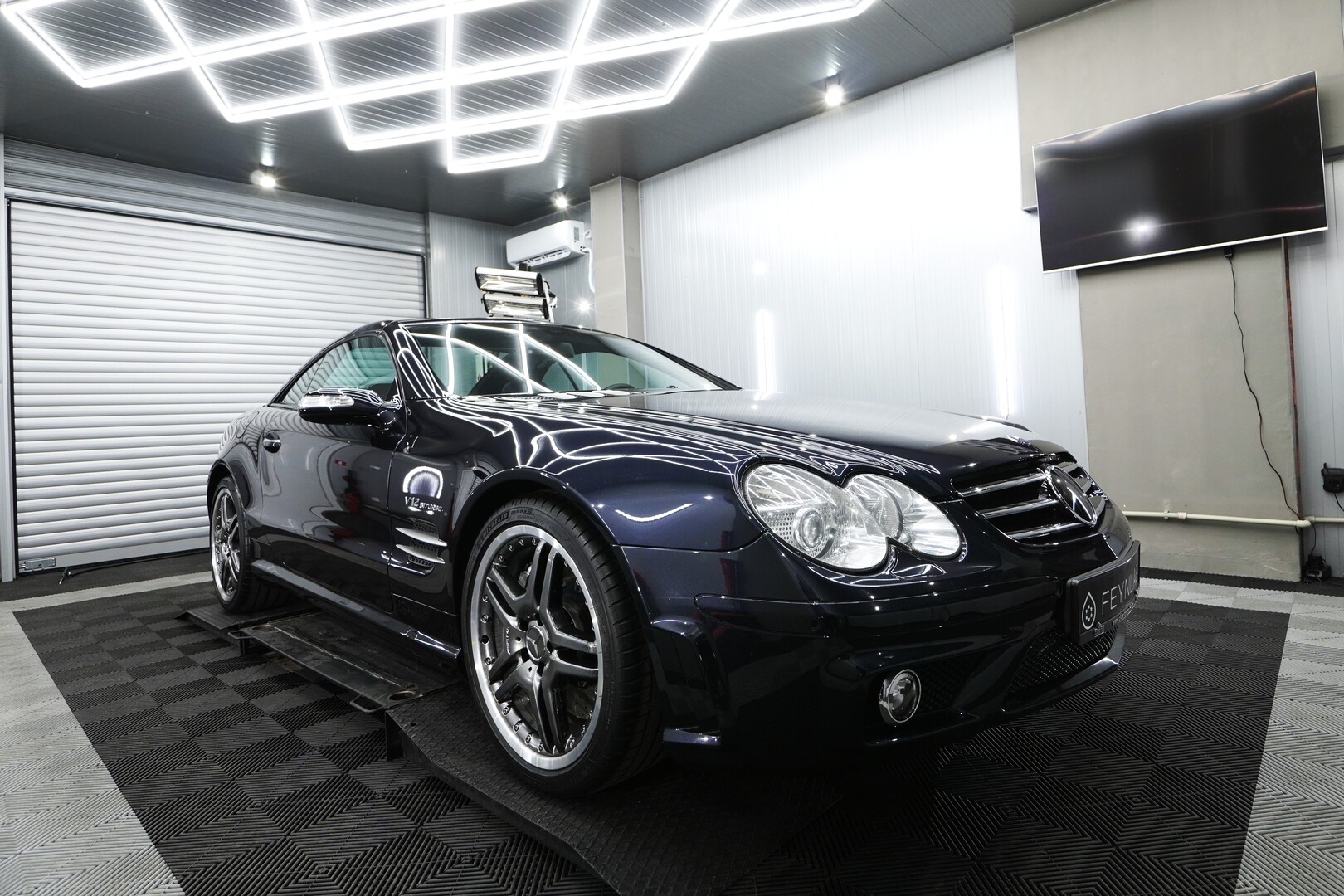 Mercedes-AMG-SL-65-4