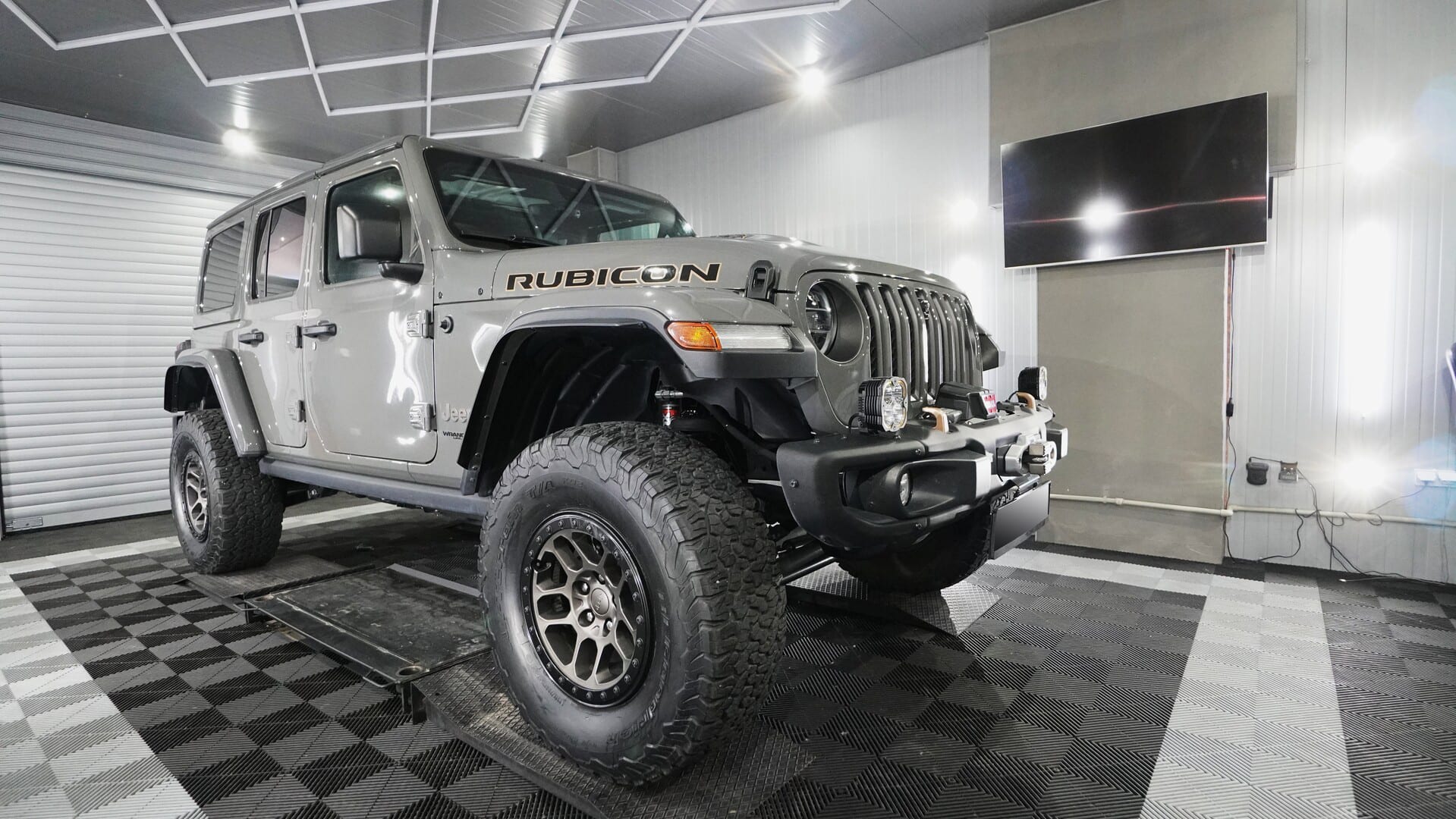 Jeep-Wrangler-Rubicon-392-13
