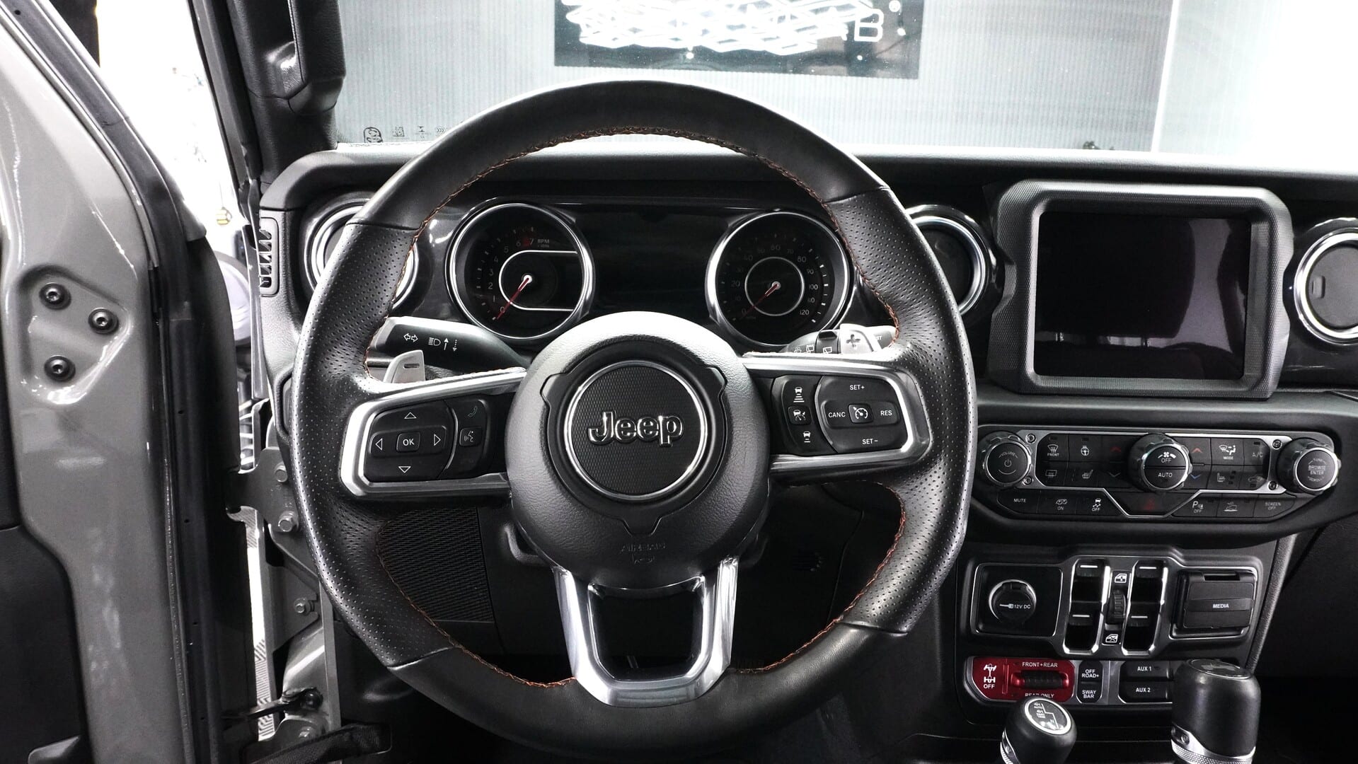 Jeep-Wrangler-Rubicon-392-14