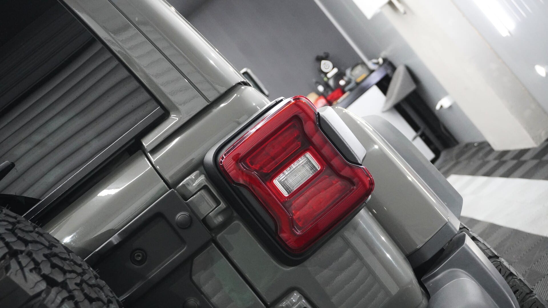 Jeep-Wrangler-Rubicon-392-4
