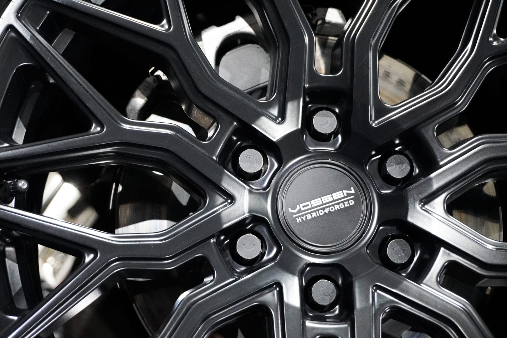 Ford-Raptor-R-10