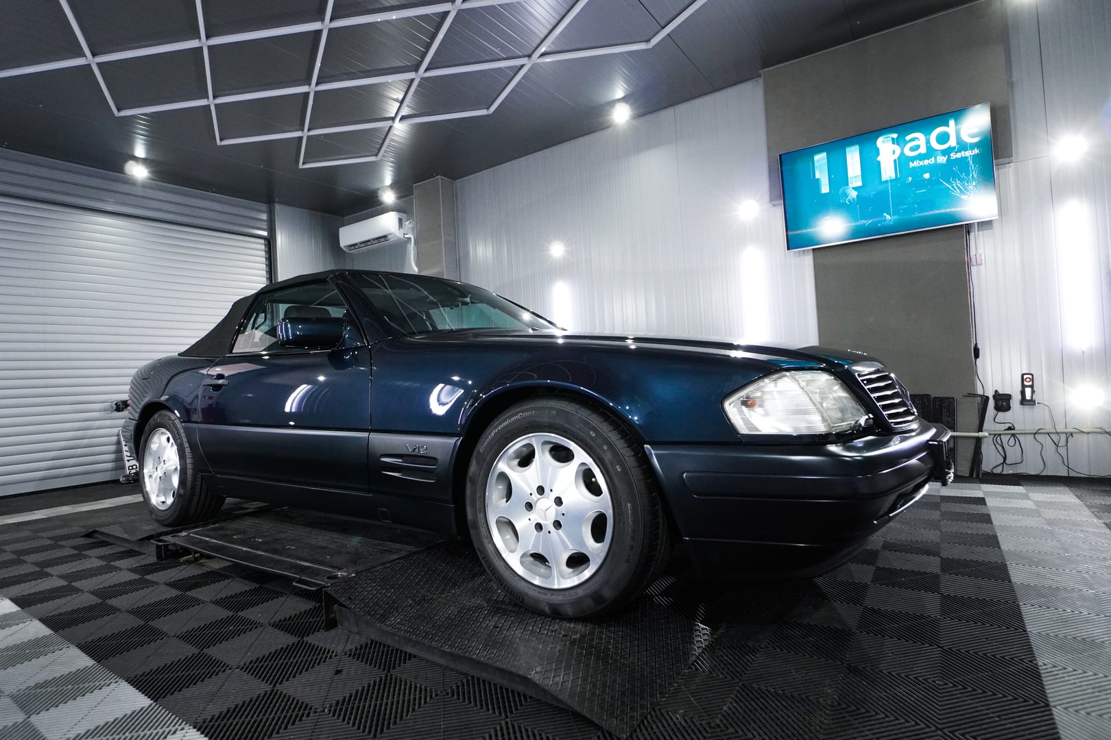 Merces-Benz-SL-600-2