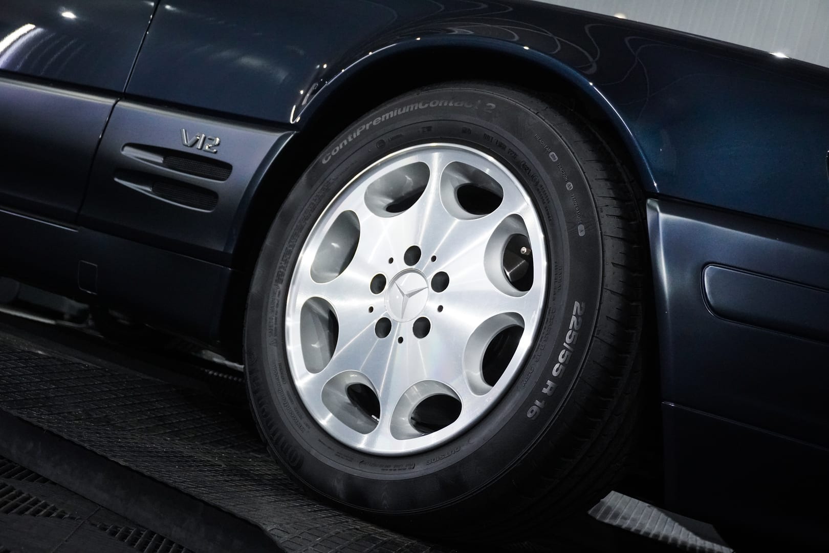Merces-Benz-SL-600-9