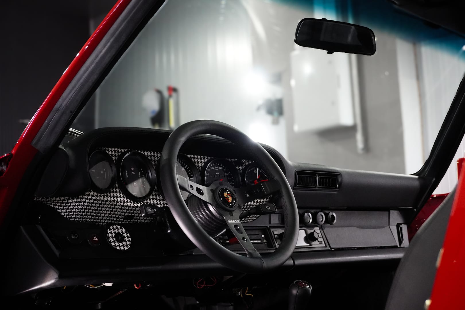 Porsche-911-Targa-17