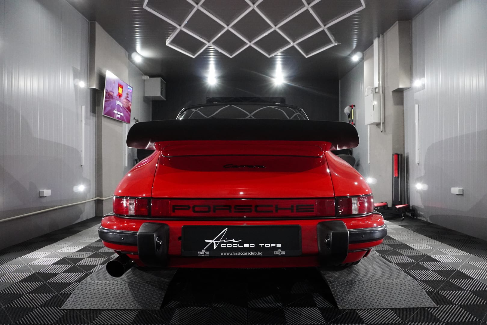 Porsche-911-Targa-5