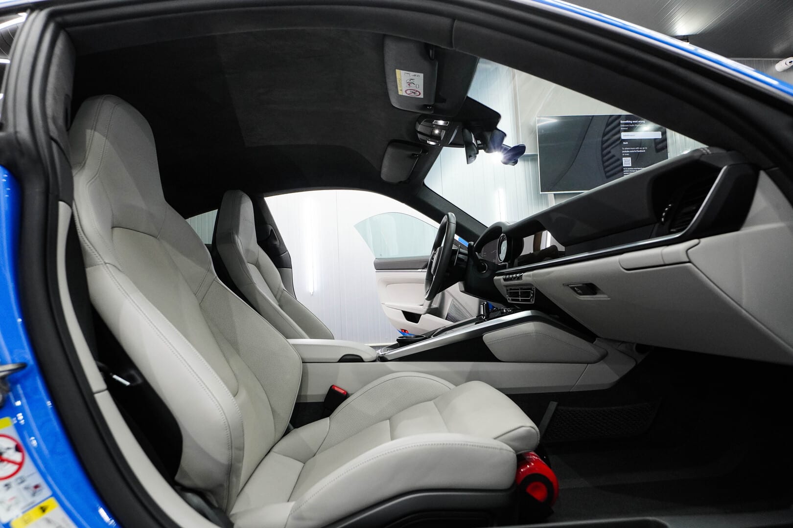Porsche-911-Turbo-S-19