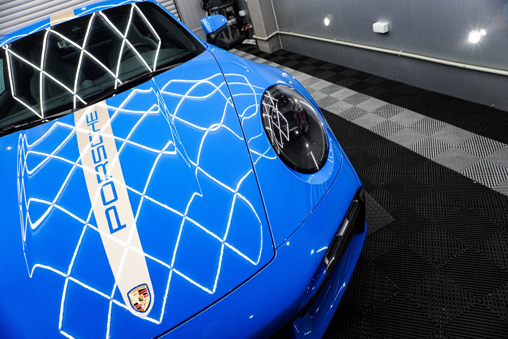 Porsche-911-Turbo-S-3